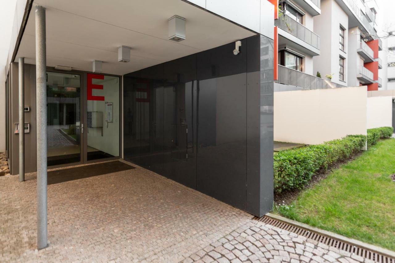 Prague Days - Family 2Bdr Apt - Garage Parking - Balcony 外观 照片