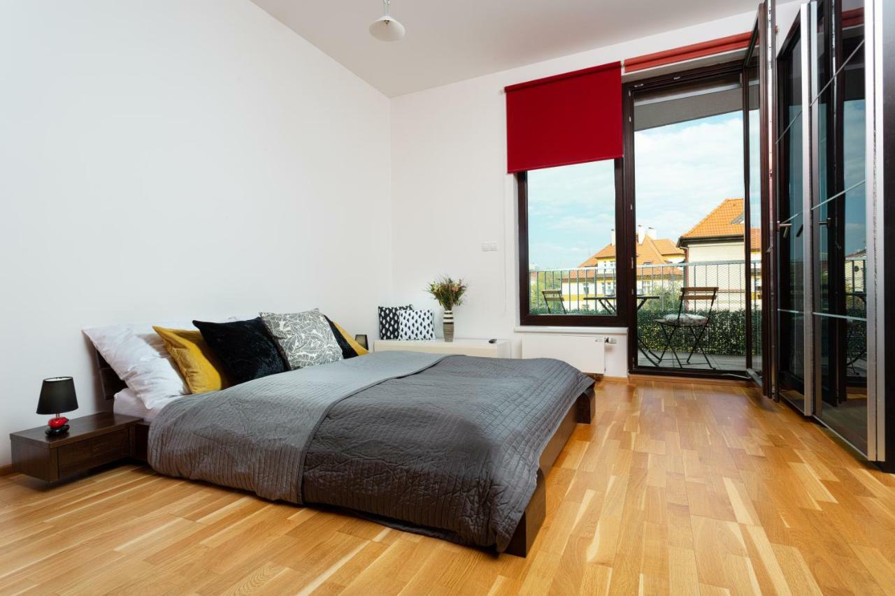 Prague Days - Family 2Bdr Apt - Garage Parking - Balcony 外观 照片
